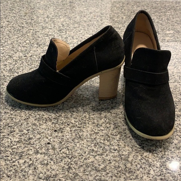 Black suede stacked heel - Picture 5 of 6